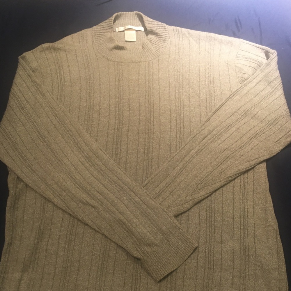 Men’s Perry Ellis Turtleneck